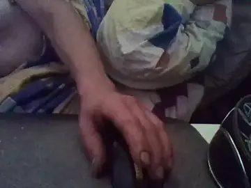 Stripchat Sex Cam of Bigheadxxx1