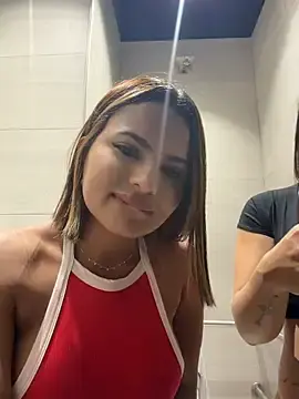 Stripchat Live Sex Cam of Irina_Velvett