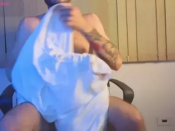 Stripchat Live Porn of Rafael_Mendezz