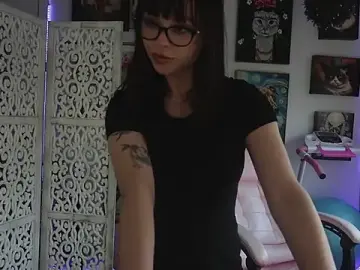 Stripchat Live Porn of makiyahbelle