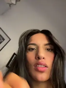 Stripchat Watch Live Sex Cams of Annydza-