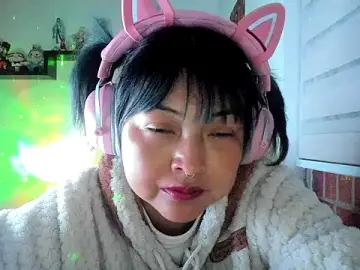 Stripchat Watch Live Sex Cams of Shaddycute_