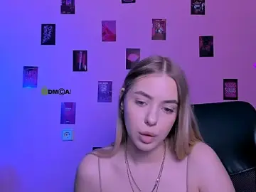 Stripchat Free Porn Cam of viola_sweet_1