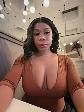 Stripchat Live Porn of Belle___