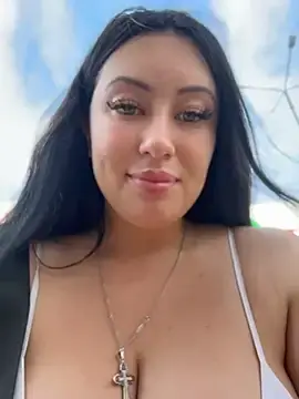 Stripchat Free Live Porn of AdinaKan