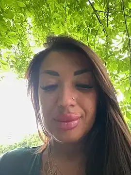 Stripchat Sex Cam of RuslanaXX