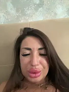 Stripchat Sex Chat of RuslanaXX