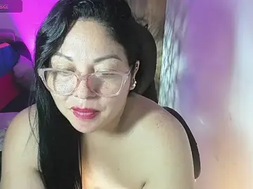 Stripchat Sex Cam of jessicarabbit_1