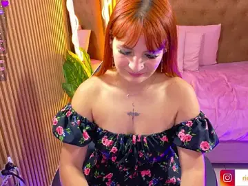 Stripchat Sex Cam of RIO_TAY1