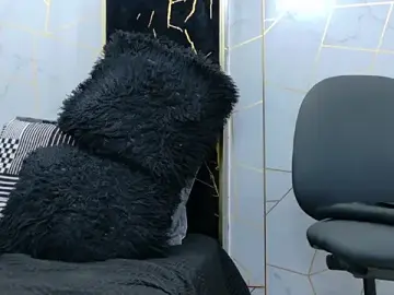 Stripchat Free Porn Cam of Steven_x94