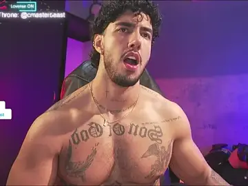 Stripchat Live Sex Cam of JACOB_MARTINS