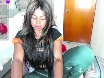 Stripchat Live Sex of charlott7