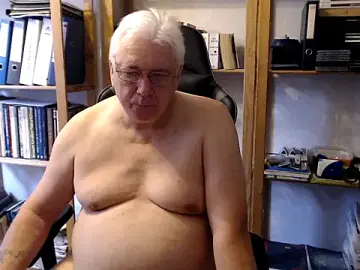 Stripchat Free Live Porn of SchwanzhureXXL