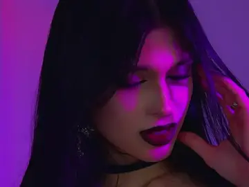 Stripchat Watch Live Sex Cams of BeverlyMost