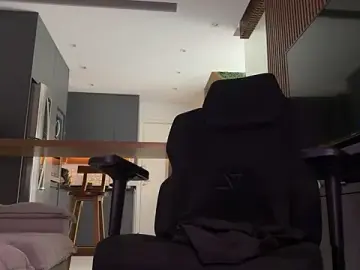 Stripchat Watch Live Sex Cams of mettew22cm