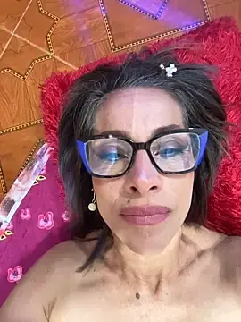 Stripchat Free Porn Cam of Goddess-Love-