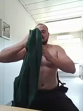 Stripchat Nude Webcam of bussilesnar
