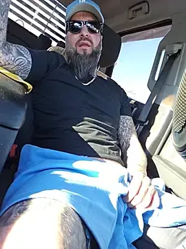 Stripchat Sex Chat of Beardedtattood