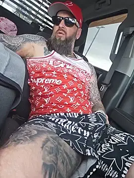 Stripchat Best live sex cam show of Beardedtattood
