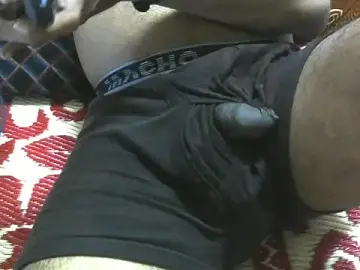 Stripchat Live Sex of desi_llund
