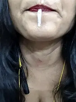 Stripchat Best live sex cam show of yoursweety09
