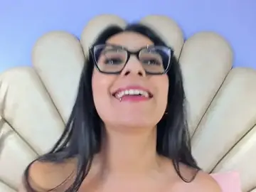Stripchat Watch Live Sex Cams of Isis_Osman