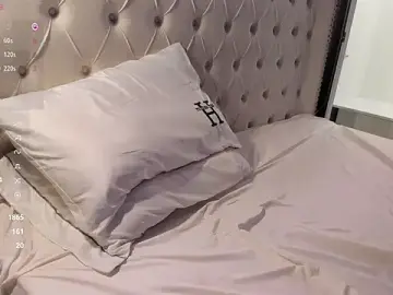 Stripchat Watch Live Sex Cams of fresh_b1ood