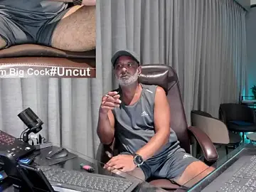 Stripchat Watch Live Sex Cams of OnlineBossUK