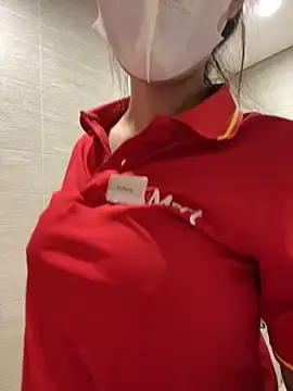 Stripchat Free Live Porn of Sneaky_Cumshoot