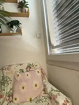Stripchat Free Porn Cam of Ambre_La_nebulleuse