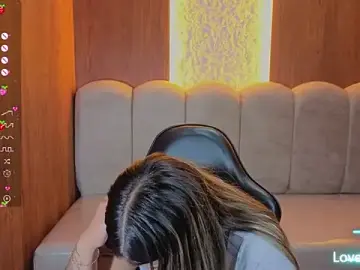 Stripchat Free Live Porn of _Charlotte_v