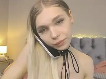 Stripchat Nude Webcam of Blondy_Fina