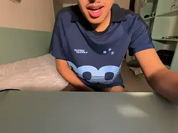 Stripchat Sex Chat of Rebeu_77