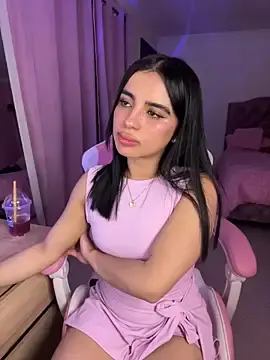 Stripchat Live Sex of Emily-14