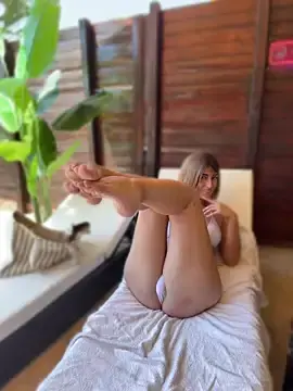 Stripchat Best live sex cam show of SugarLily24