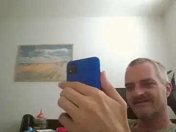 Stripchat Free Porn Cam of april_patrik