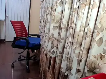 Stripchat Free Porn Cam of yourradhika