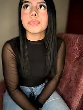 Stripchat Best live sex cam show of Laura-Khalifa