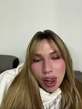 Stripchat Free Porn Cam of Bellash_Figueredo