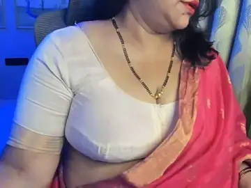 Stripchat Live Sex Cam of tarivishu11