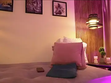 Stripchat Live Porn of Chloe_Cherry21