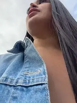 Stripchat Live Sex of Sara_fun
