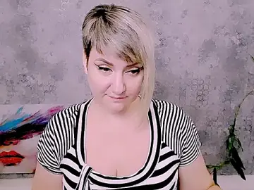 Stripchat Adult Webcams of Djullia
