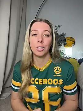 Stripchat Adult Webcam of Aussielulu
