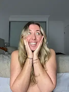 Stripchat Adult Webcam of Aussielulu
