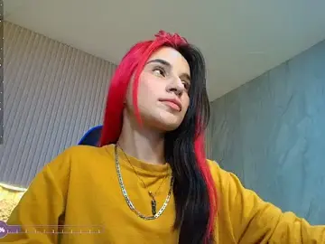 Stripchat Free Porn Cam of Moon_Red_r