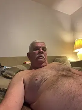 Stripchat Live Sex Cam of Silver1959