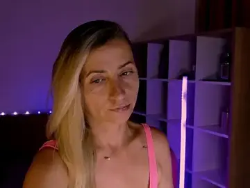Stripchat Live Porn of ZoeGrant