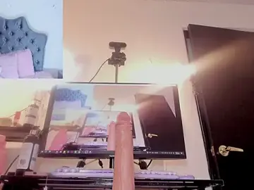 Stripchat Free Live Porn of conny__curly
