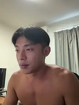 Stripchat Free Porn Cam of Yooo17